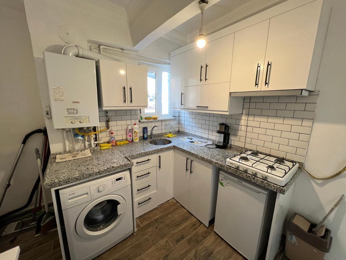 Nobis Cihangir Apartments Istanboel Buitenkant foto