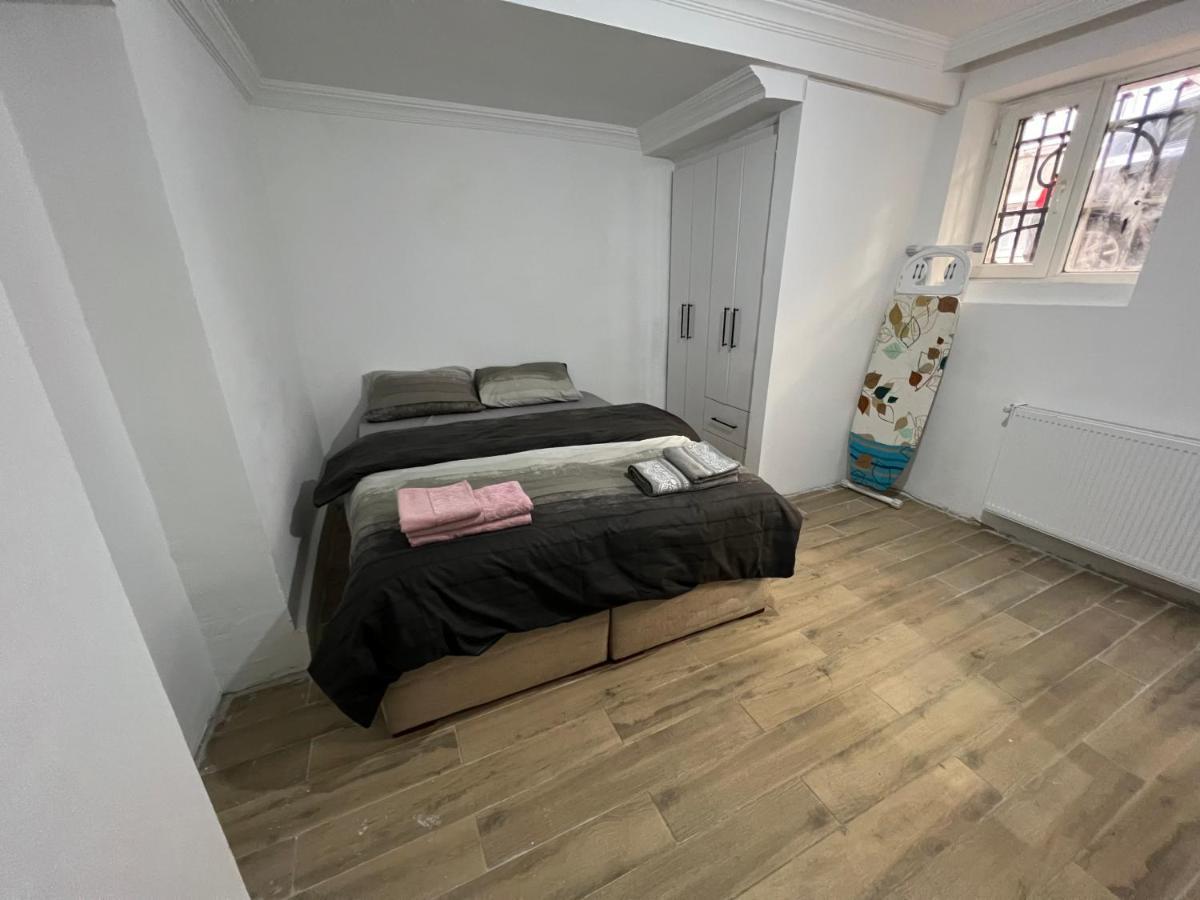 Nobis Cihangir Apartments Istanboel Buitenkant foto